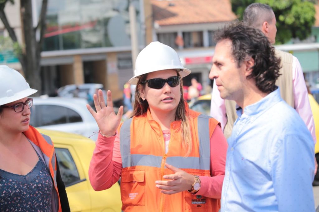 Alcalde de Medellín revisó los avances de las obras en el centro de la ciudad Alcalde de Medellín revisó los avances de las obras en el centro de la ciudad
