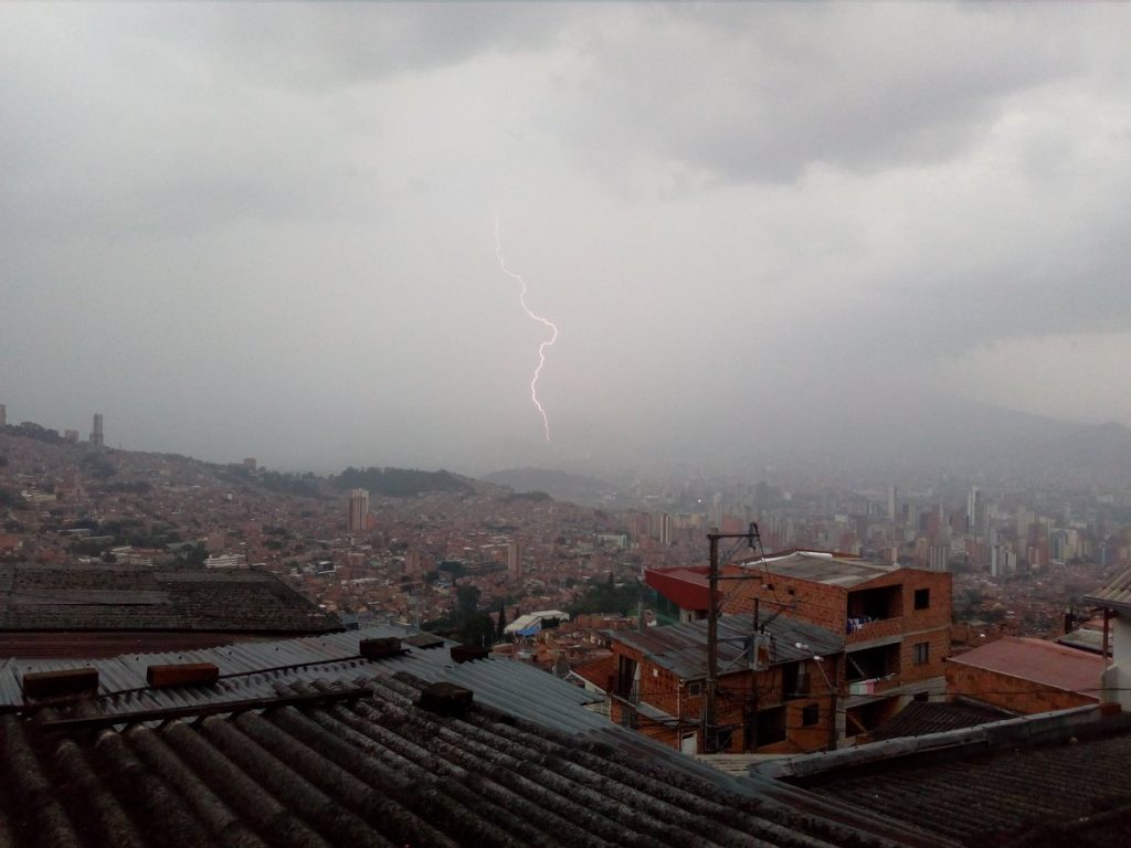 Balance parcial que dejan las fuertes lluvias en Medellín
