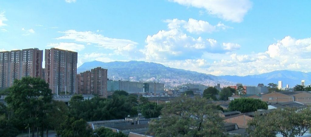 Este viernes 9 de marzo se definirá si continúa o no el pico y placa ampliado Este viernes 9 de marzo se definirá si continúa o no el pico y placa ampliado
