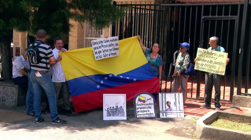Personería de Medellín iniciará la entrega de fichos para registro de venezolanos