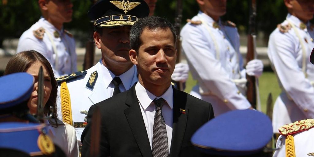Guaidó dice que ELN hace una “ocupación irregular” de territorio venezolano Guaidó dice que ELN hace una “ocupación irregular” de territorio venezolano