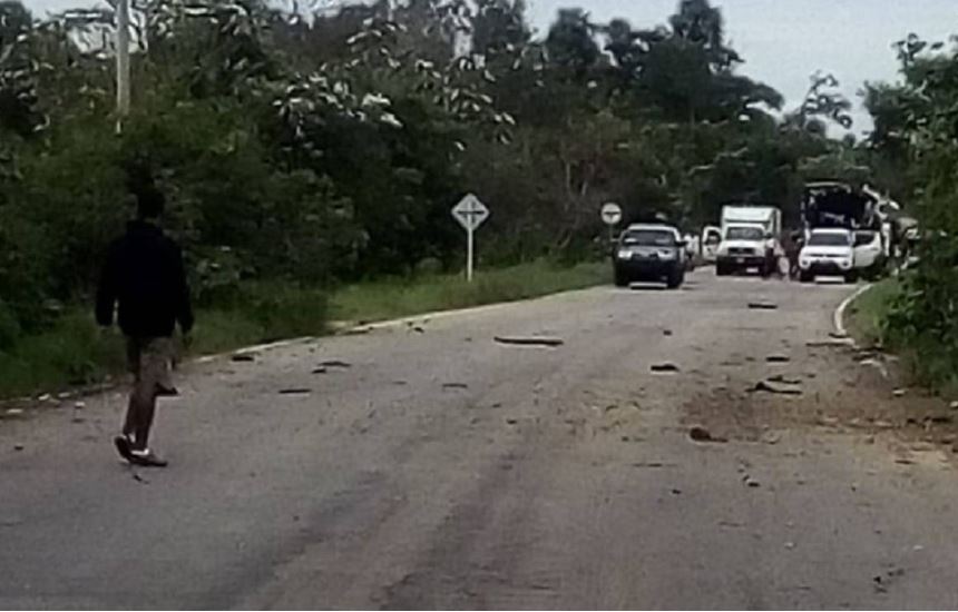 Ataque terrorista en Tame deja dos militares muertos y al menos 10 heridos Ataque terrorista en Tame deja dos militares muertos y al menos 10 heridos