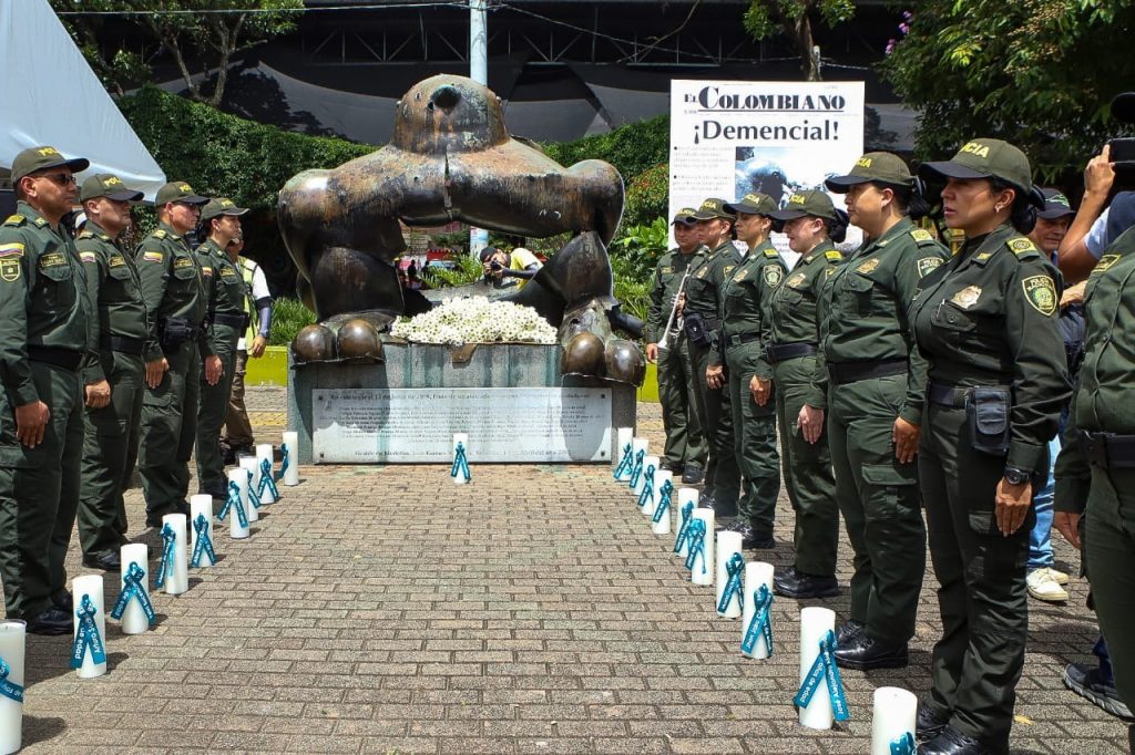 Se conmemorarón 24 años del atentado con explosivos en el Parque de San Antonio Se conmemorarón 24 años del atentado con explosivos en el Parque de San Antonio