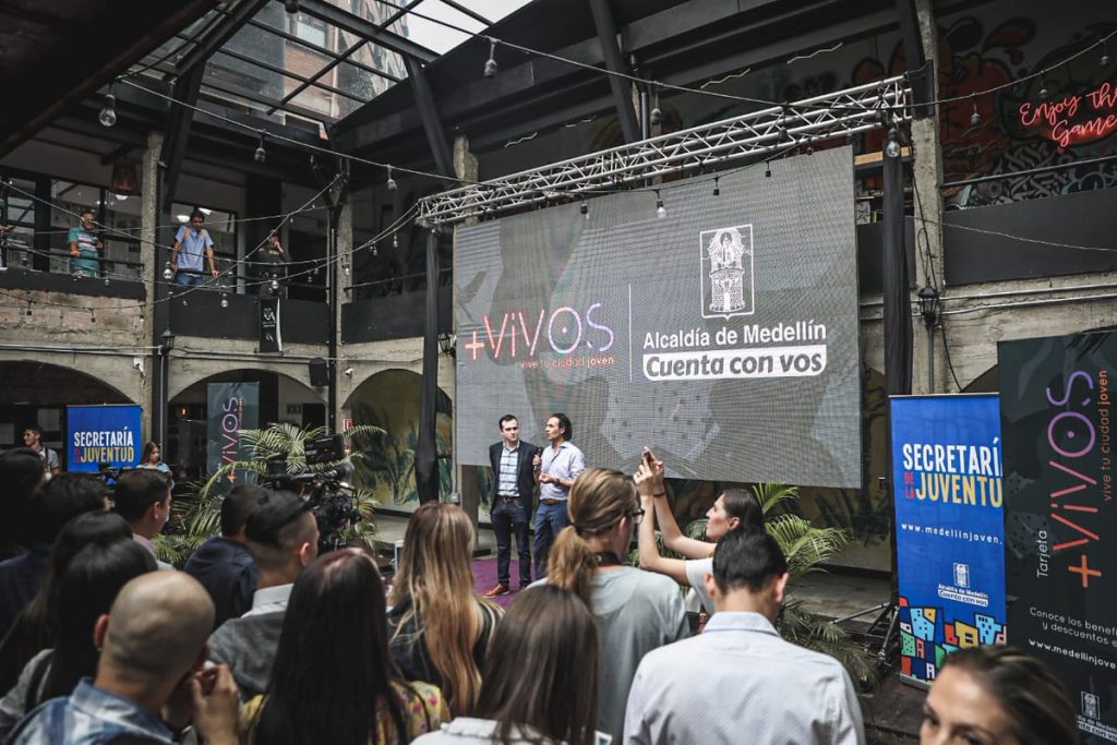 40.000 jovenes se beneficiarán con tarjeta Más Vivos