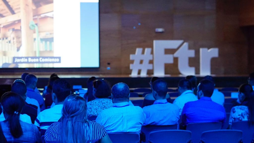 En su primer día, Feria Tributaria avanza exitosamente En su primer día, Feria Tributaria avanza exitosamente