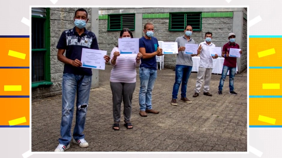 45 personas en albergues temporales fueron certificadas en competencias ciudadanas