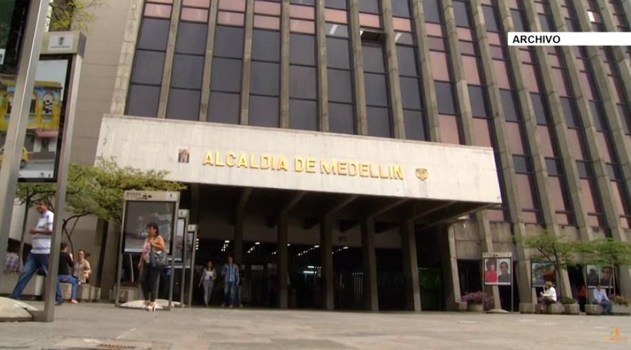 Alcaldía de Medellín desarrolla estrategia para digitalización de trámites
