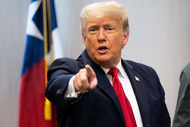 Trump rechaza los ataques de Elon Musk Trump rechaza los ataques de Elon Musk