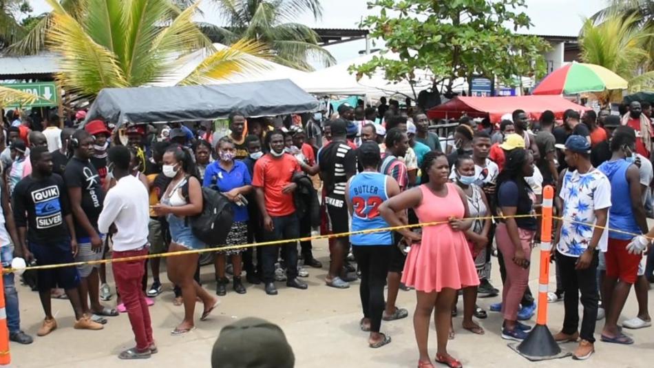 Fuerte impacto en el turismo de Necoclí por causa de los migrantes