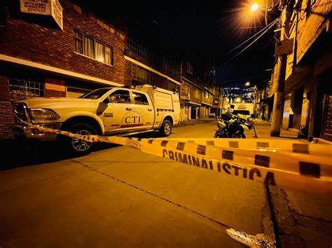 Nuevo atentado sicarial en Caucasia dejó un hombre gravemente herido Nuevo atentado sicarial en Caucasia dejó un hombre gravemente herido