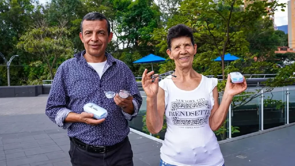 ¡Qué nitidez! En Envigado cerca de 200 personas están estrenando lentes y monturas de gafas ¡Qué nitidez! En Envigado cerca de 200 personas están estrenando lentes y monturas de gafas