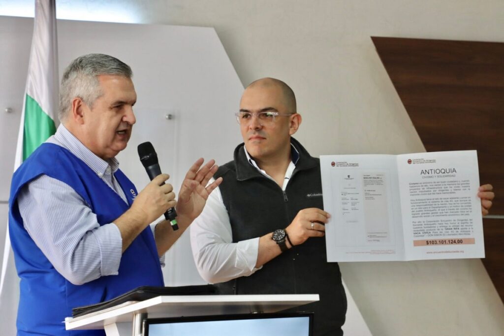 Dinero de la rifa del potrillo fue entregado a la Gobernación de Antioquia Dinero de la rifa del potrillo fue entregado a la Gobernación de Antioquia