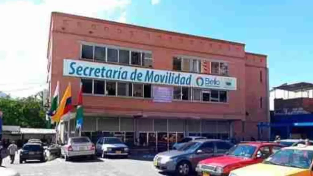 En Bello, los usuarios pueden realizar nuevos trámites de movilidad a través de la página web oficial