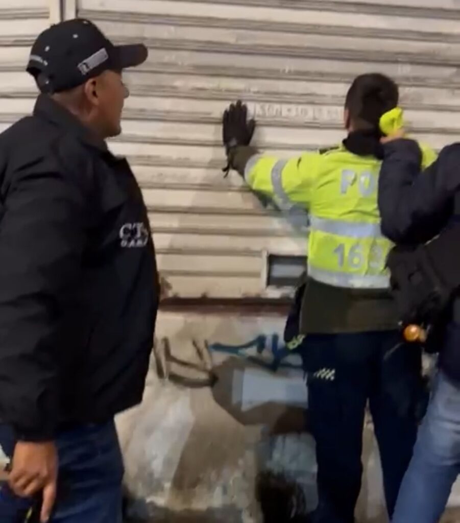 Medellín: Escándalo en la policía, capturan a comandante del Poblado