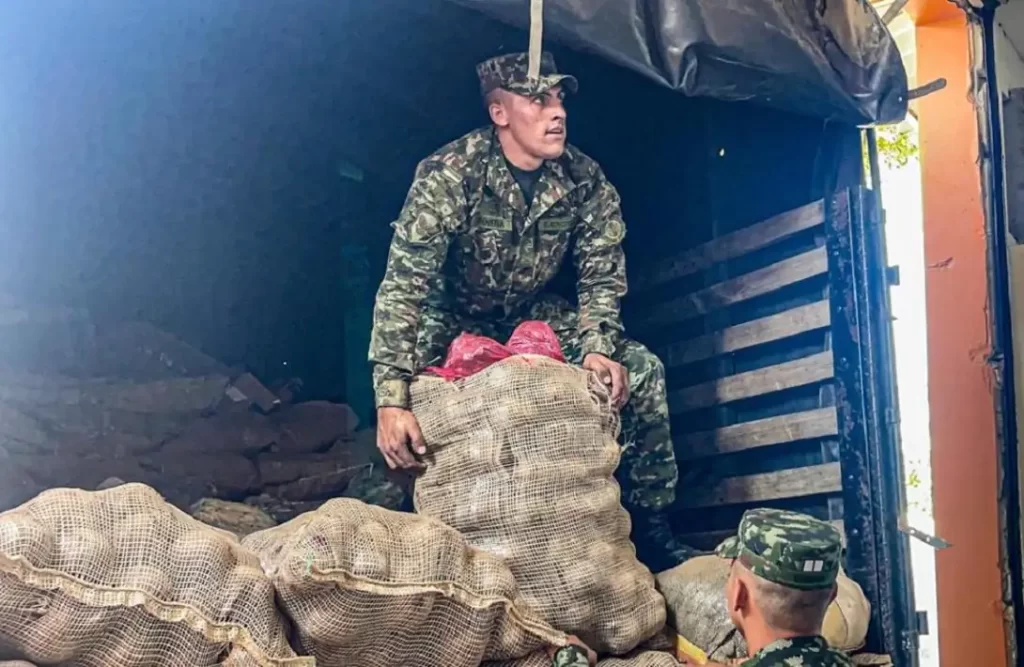 Crisis humanitaria en el Catatumbo: según cifras del Ministerio de Defensa, ya son más de 49.000 personas desplazadas