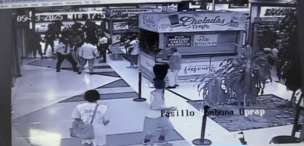 Capturado un vigilante señalado de homicidio en centro comercial de Medellín
