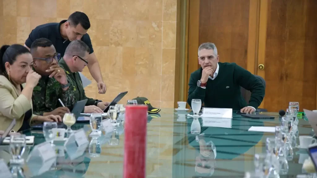 Hasta 0 millones ofrece la Gobernación por información sobre los responsables del crimen del líder de Segovia Hasta 0 millones ofrece la Gobernación por información sobre los responsables del crimen del líder de Segovia