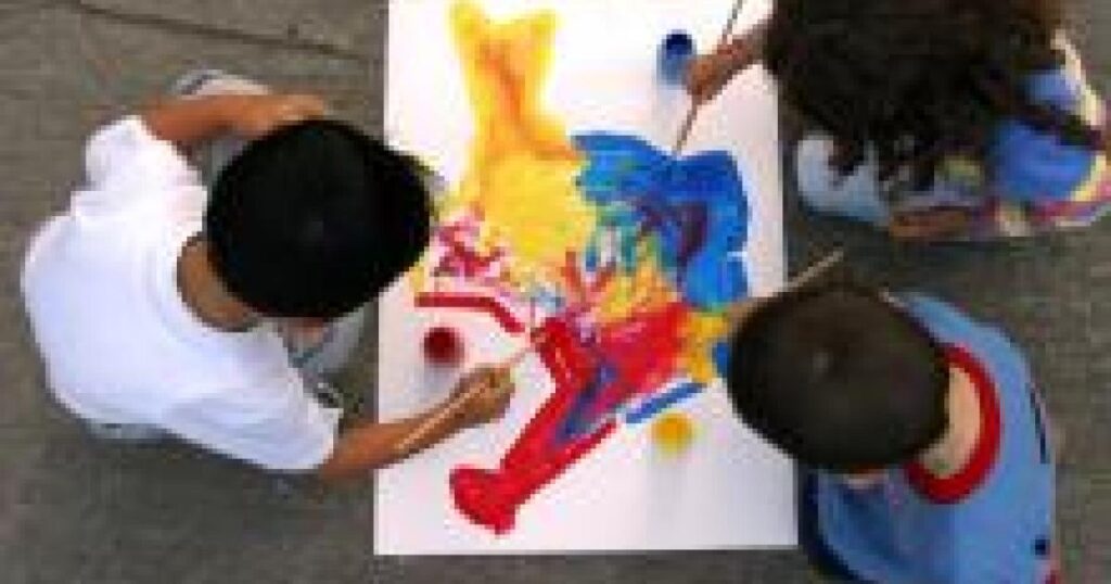 Noticias Antioquia: 2.800 niños volverán a los Centros infantiles