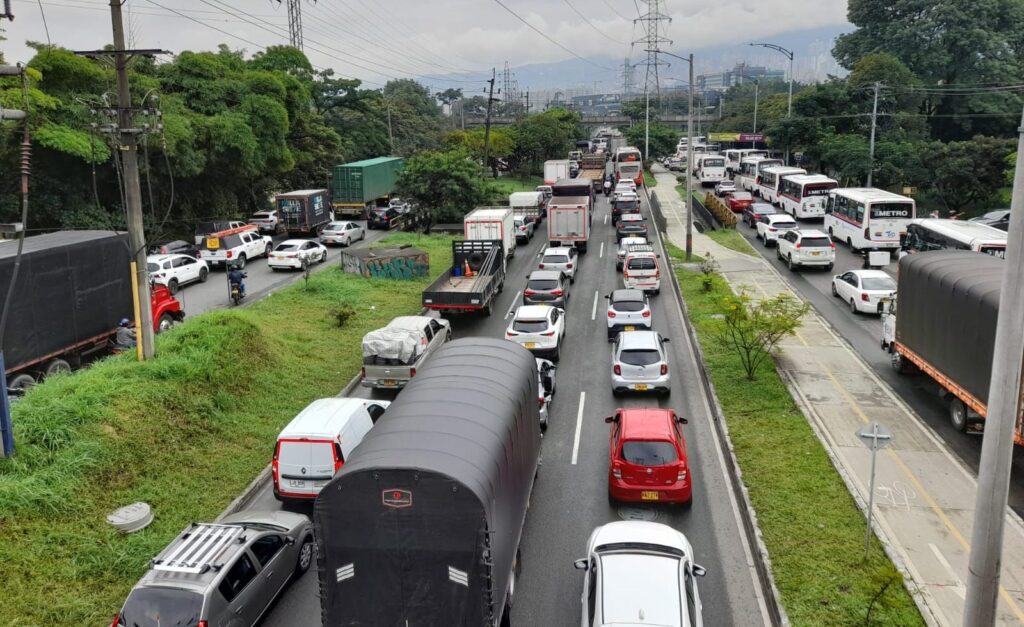 🔴 Movilidad en Medellín del lunes, 28 de abril de 2025 🔴 Movilidad en Medellín del lunes, 28 de abril de 2025