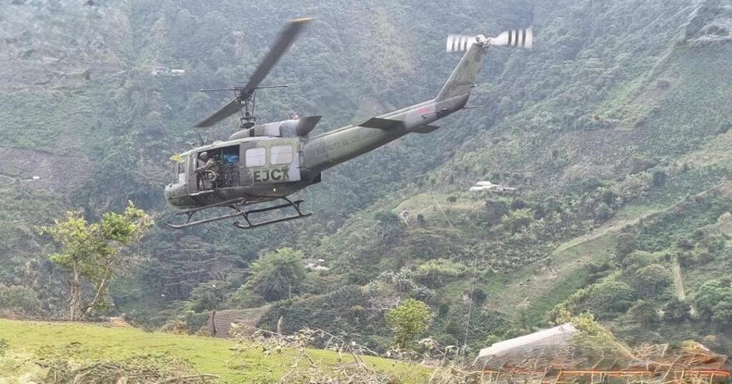 Noticias Antioquia: Suboficial resultó herido en medio de combates Noticias Antioquia: Suboficial resultó herido en medio de combates