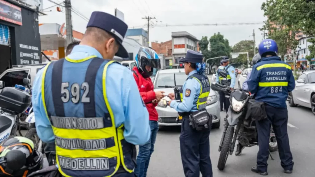 Este es el Pico y Placa para este martes 24 de junio en Medellín y el Valle de Aburrá