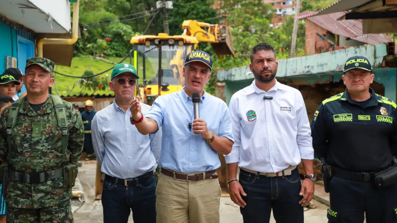 Gobernación de Antioquia derriba vivienda que presuntamente sería utilizada para actividades ilegales en Cocorná