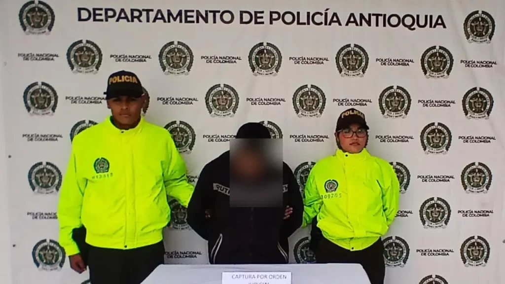 Autoridades identifican y capturan a presuntos responsables de dos homicidios en El Santuario Autoridades identifican y capturan a presuntos responsables de dos homicidios en El Santuario