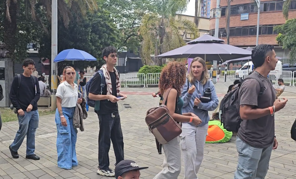 Está abierta la convocatoria para la escuela de liderazgo La Cantera: así puede postularse 