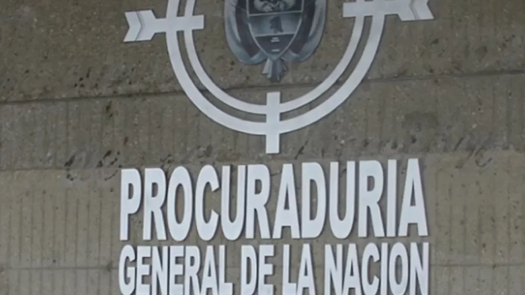 Pliego de cargos a policía que en presunto estado de embriaguez atropelló a tres personas y huyó