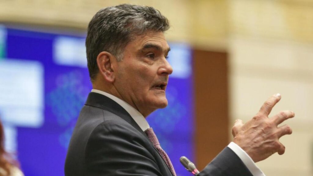 «Es imperativo someter el narcoterrorismo a las normas del Derecho Internacional»: procurador Gregorio Eljach «Es imperativo someter el narcoterrorismo a las normas del Derecho Internacional»: procurador Gregorio Eljach