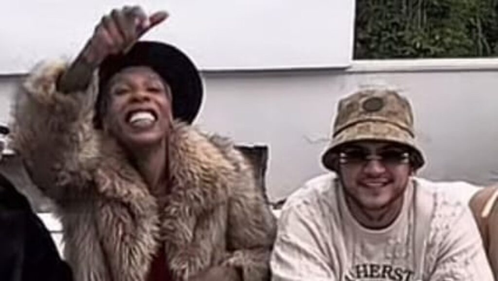 ¡Hay fotos! Se conoce dónde y cómo dejaron los cuerpos de B-King y Regio Clown en una carretera mexicana ¡Hay fotos! Se conoce dónde y cómo dejaron los cuerpos de B-King y Regio Clown en una carretera mexicana