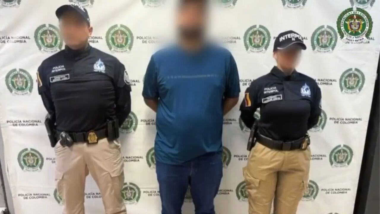 ¡Fraude en divisas y criptos! Cae en Medellín estafador panameño que habría estafado más de 50.000 bitcoins