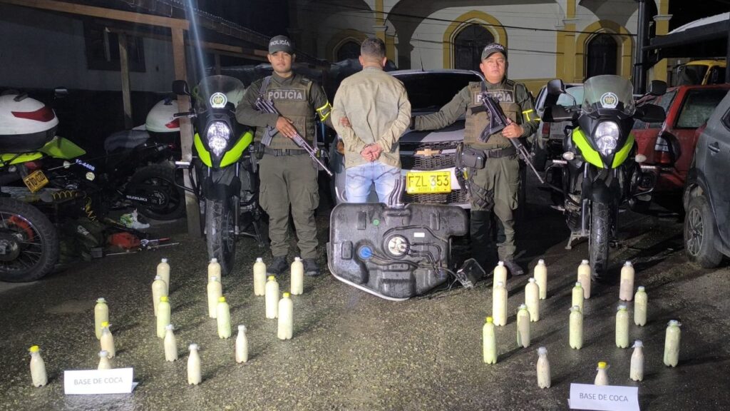 Incauta base de coca oculta en tanque de gasolina