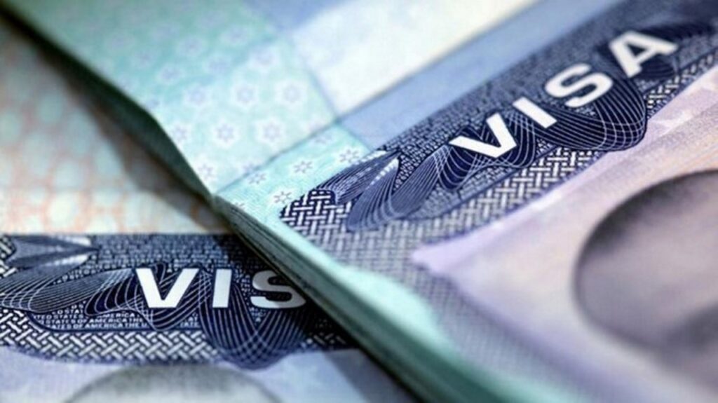 «La pérdida de la visa de Petro revela el aislamiento internacional que padece Colombia»: César Gaviria «La pérdida de la visa de Petro revela el aislamiento internacional que padece Colombia»: César Gaviria