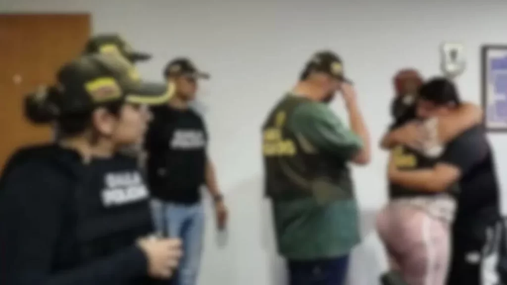 Familia caleña es rescatada en Medellín tras caer en engaño inmobiliario que terminó en secuestro extorsivo Familia caleña es rescatada en Medellín tras caer en engaño inmobiliario que terminó en secuestro extorsivo