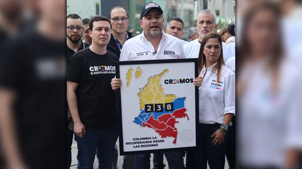 «Petro aquí tengo el mapa con los días que le quedan de desgobierno»: Andrés Bedoya, candidato al Senado «Petro aquí tengo el mapa con los días que le quedan de desgobierno»: Andrés Bedoya, candidato al Senado