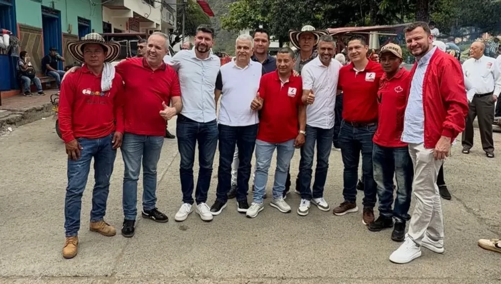 Santi Montoya y Camilo Gómez son la Fórmula del equipo liberal de Envigado para el Congreso