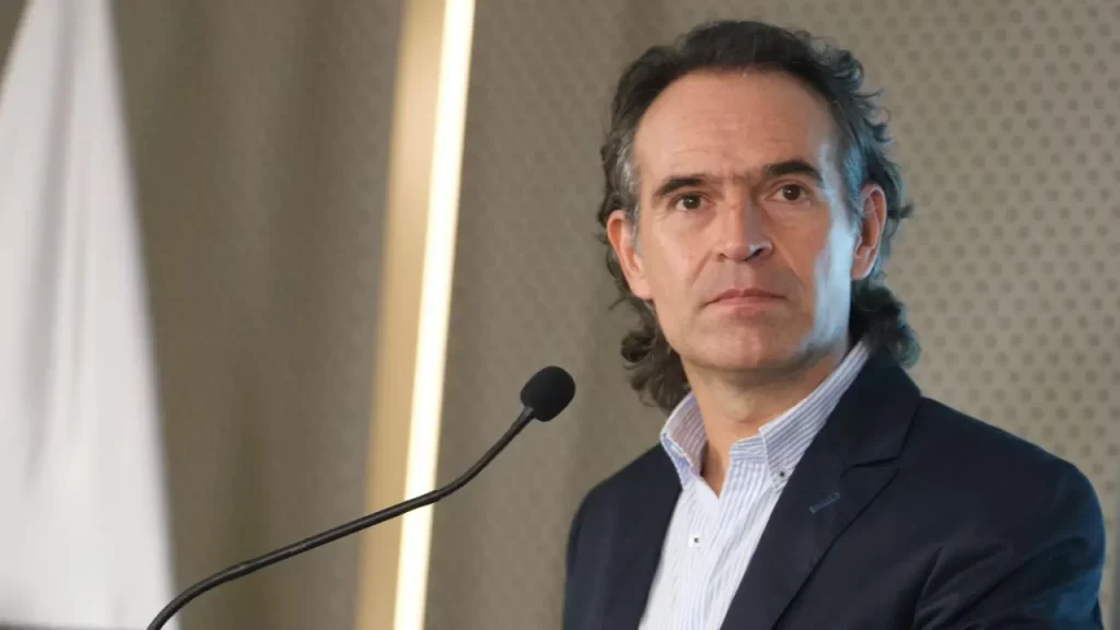 Fico acusa indiferencia del Gobierno Petro tras amenaza Fico acusa indiferencia del Gobierno Petro tras amenaza