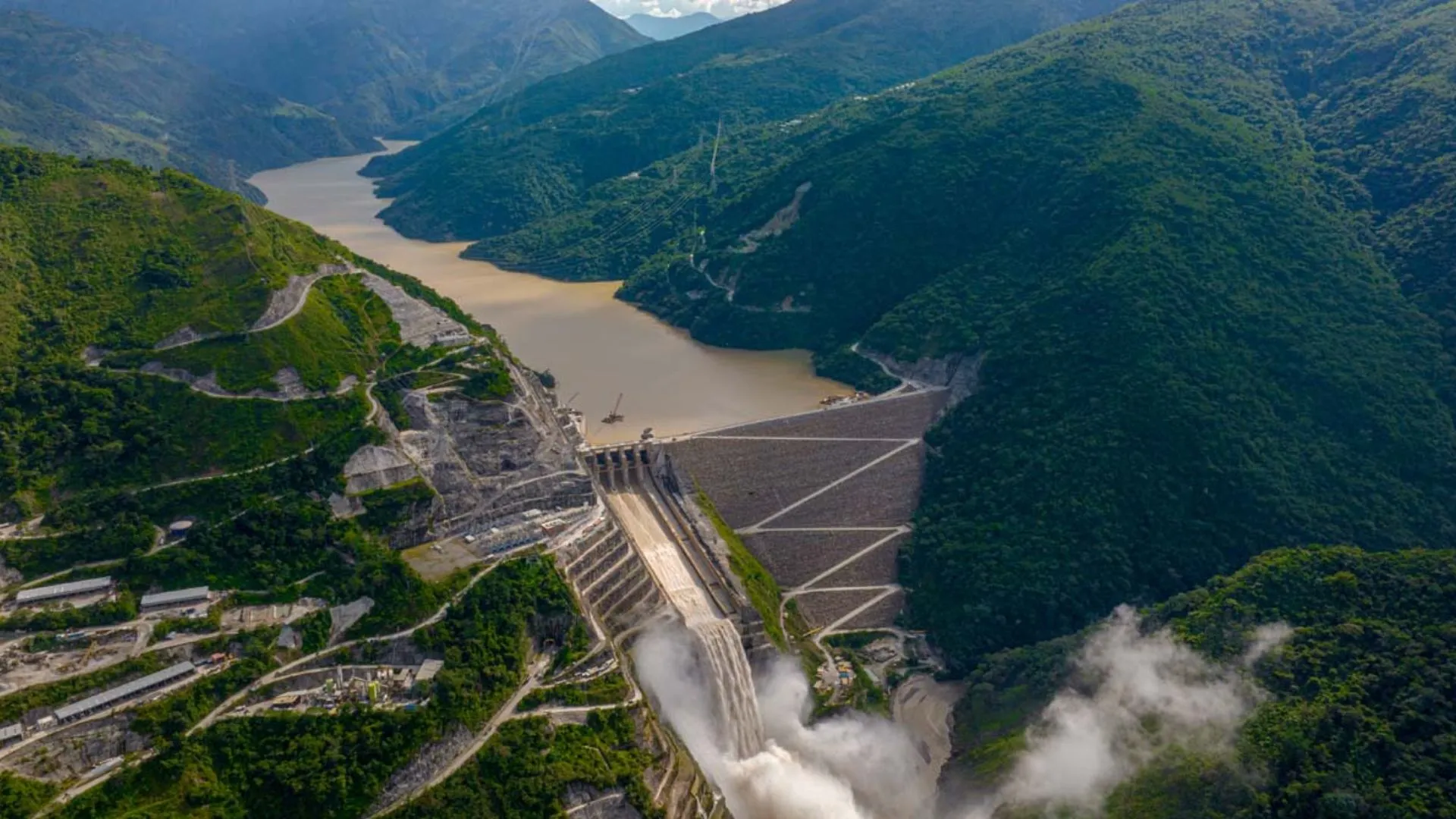 ¡Hidroituango en la mira! ANLA impone nueva multa millonaria por incumplimientos ambientales