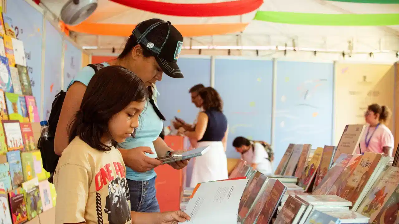 El Festival del Libro puso a leer a 32 mil paisas en Parques del Río
