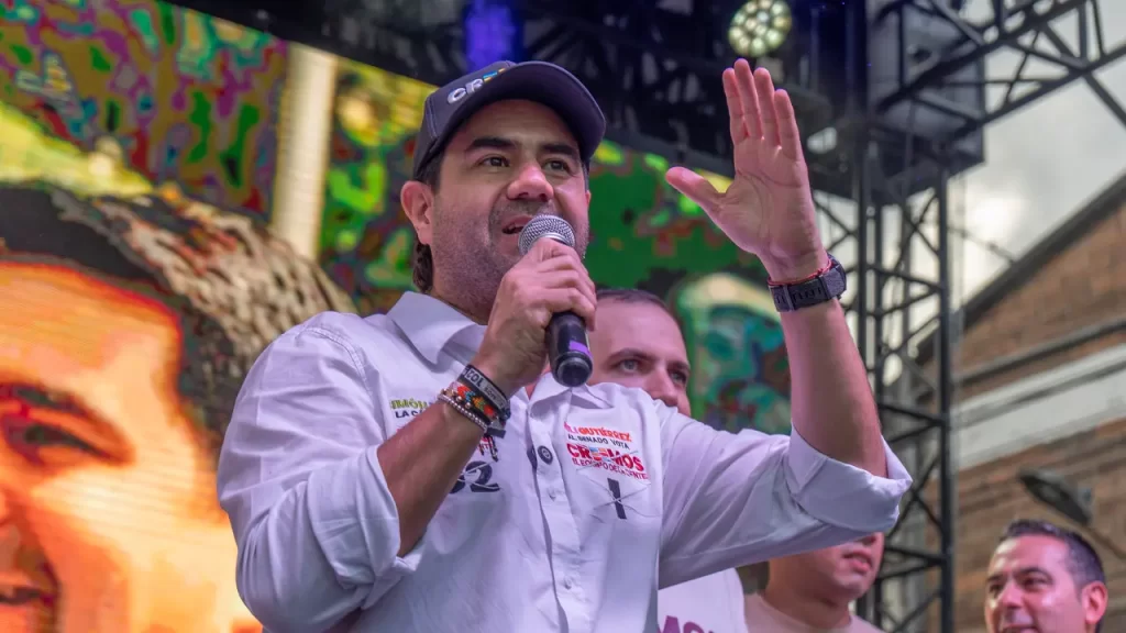 Multitudinarios cierres de campaña ratifican el respaldo ciudadano a Simón Molina en Antioquia Multitudinarios cierres de campaña ratifican el respaldo ciudadano a Simón Molina en Antioquia
