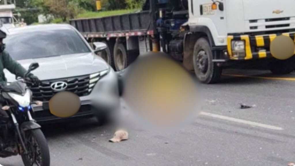 Accidente en Bello dejó una mujer fallecida y afectaciones en la movilidad