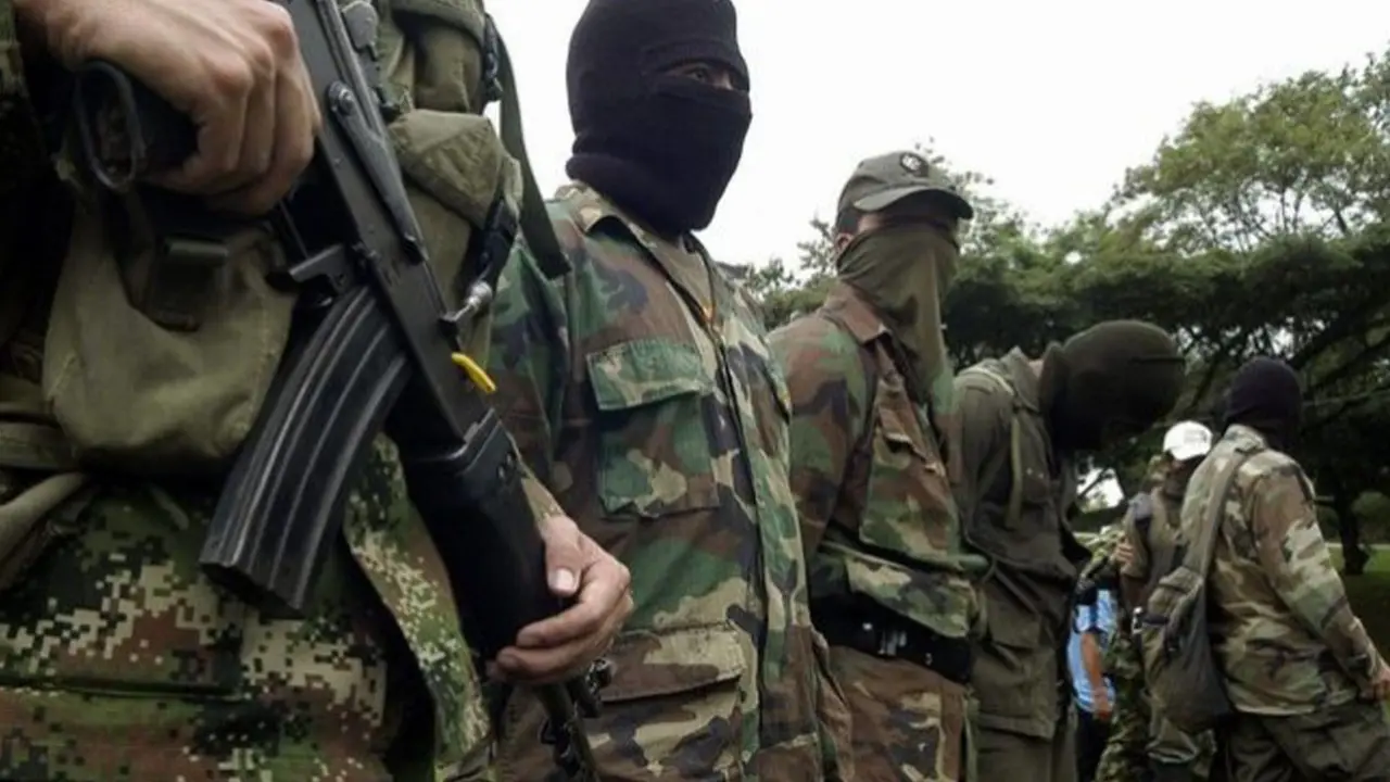 Grupos armados ya están en más de 500 municipios de Colombia según La Contraloría