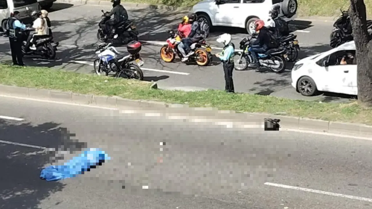 Mujer murió en accidente en la Avenida Regional