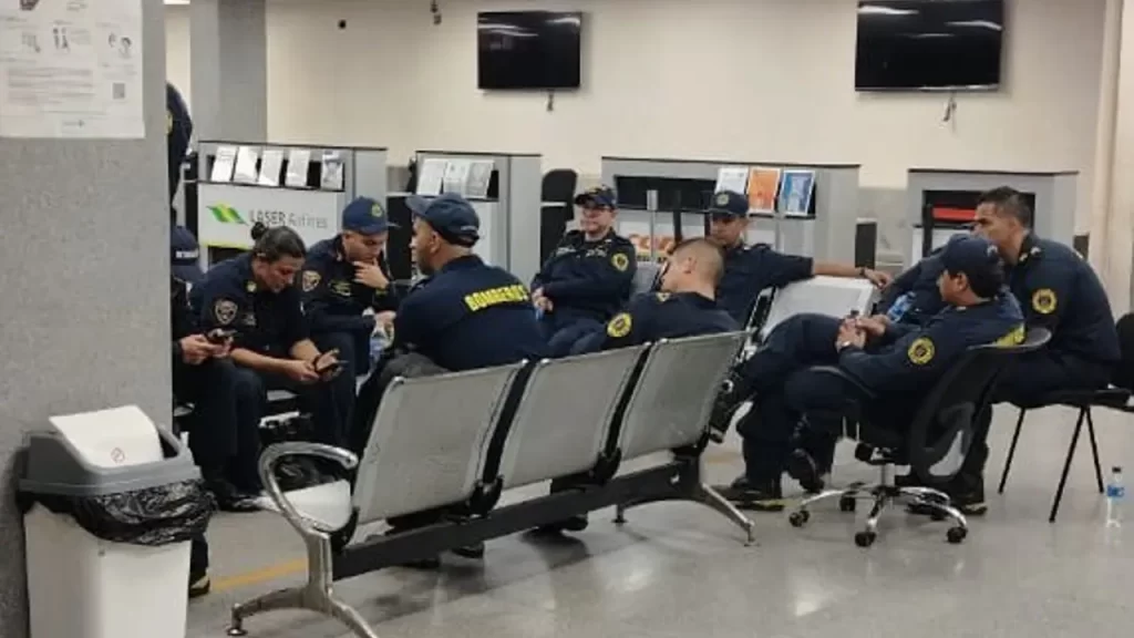 «No es una fiesta que necesite invitación»: Fico Gutiérrez estalla tras inadmisión a Bomberos de Medellín en Venezuela