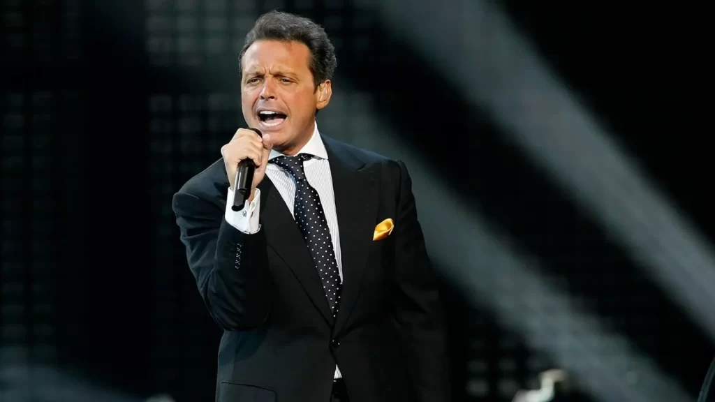 ¿Qué le pasó a Luis Miguel? Reportan que el cantante estaría hospitalizado tras ser operado del corazón