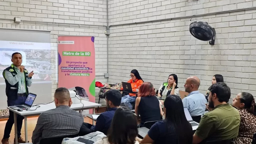 110 ciudadanos integran comités del Metro de la 80 110 ciudadanos integran comités del Metro de la 80