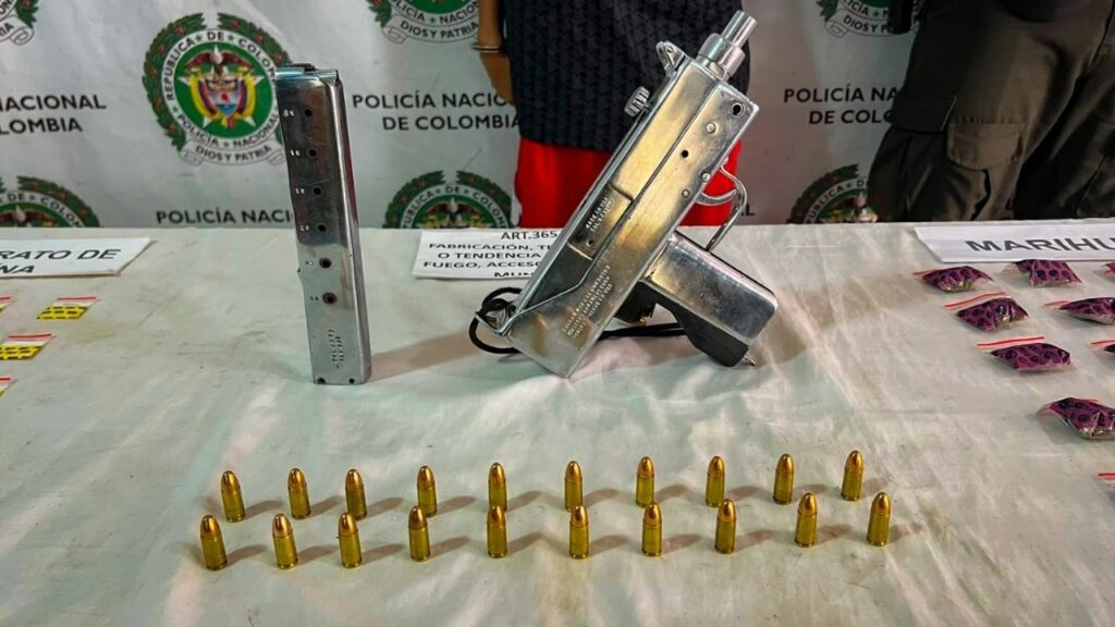 Capturan a presunto integrante de «Carne Rancia» tras combate con el Ejército en Ciudad Bolívar Capturan a presunto integrante de «Carne Rancia» tras combate con el Ejército en Ciudad Bolívar