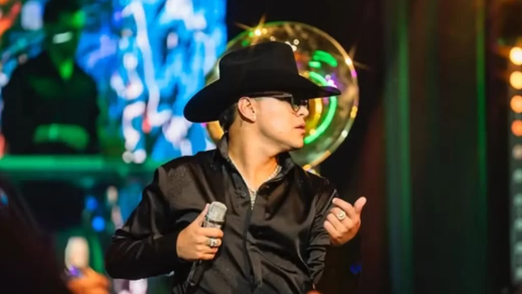 Con música, lágrimas y aplausos: así recordaron a Yeison Jiménez el día en que habría cumplido 35 años Con música, lágrimas y aplausos: así recordaron a Yeison Jiménez el día en que habría cumplido 35 años