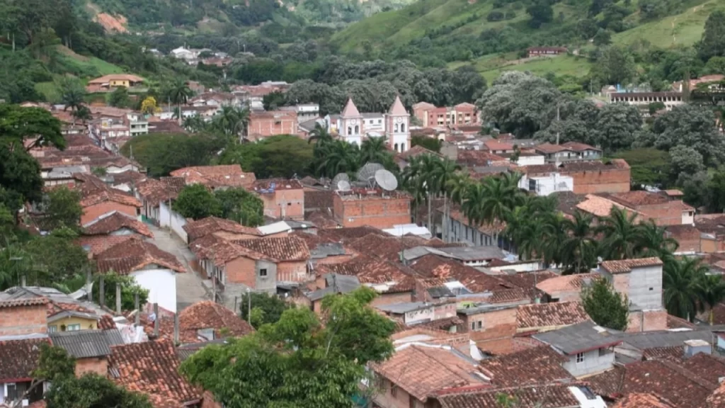 Doble homicidio en la vía Ciudad Bolívar -eleva a cuatro las muertes violentas en un solo día